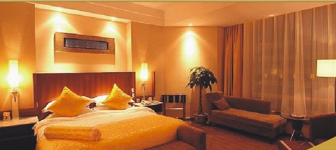 Golden Central Hotel Shenzhen Room photo